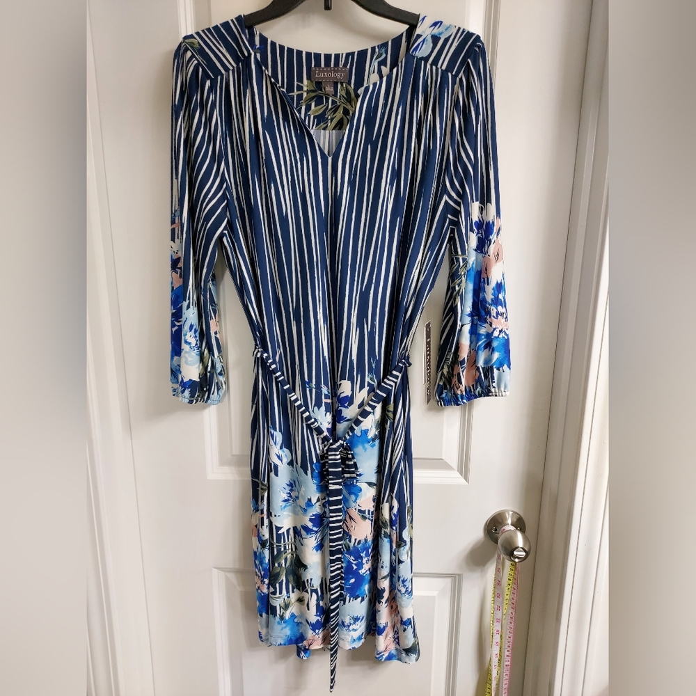 NWT Luxology Navy and White Striped Floral Dress